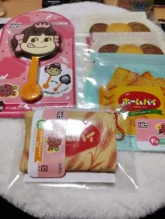 タイトーくじ 2025 不二家 ペコのお菓子なびっくりばこ くじ - メルカリ