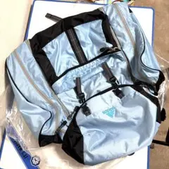 【入手困難】アディダス　リュック　バックパック　林間学校　修学旅行　完売品