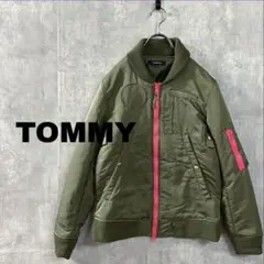 Item thumbnail for item b4d6c3b0-d24c-4fb7-a284-d9e4071bb381