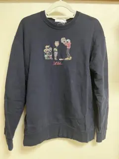 left alone トレーナー