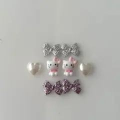 ネイルパーツ　キティちゃんとハートとリボン