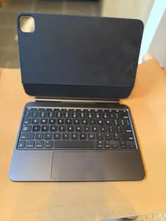 iPad Pro(M4)11inch MagicKeyboard (US 配列）