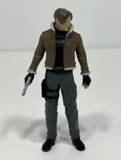 バイオハザード4 レオンフィギュア