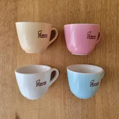 ミスタードーナツ　マグカップ　4色セット
