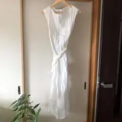ZARA BASIC ノースリーブ ワンピース ホワイトのサムネイル