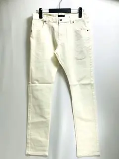 新品‼️ストレッチ❗ホワイトデニムパンツ❗サイズ-L、訳あり❗