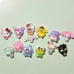No.105　ネイルパーツ　13種類のサムネイル