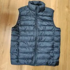 ユニクロ　ウルトラライトダウンベストMサイズ