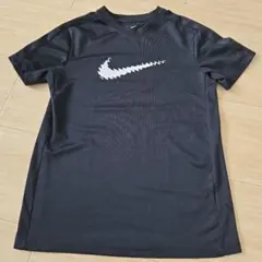 ◼️お値下げ◼️ Nike 黒 半袖 Tシャツ 140