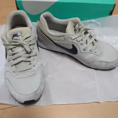 NIKE　モデル MD Runner 2　2017