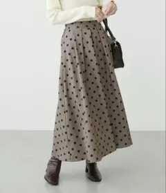 【natural couture】ドット柄フレアロングスカート
