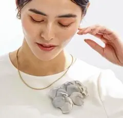 美品 green label relaxing　フラワーミックスコサージュ