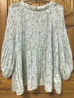 エニィスィス 小花柄プリーツ ブラウス ブルーグレー サイズ2