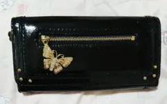 ANNA SUI 長財布 ブラック 蝶チャーム付きのサムネイル