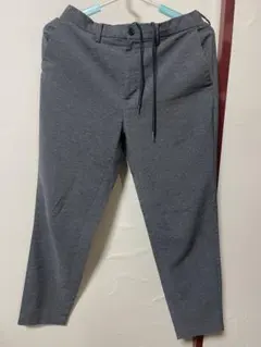 GU ウオッシャブルテーパードトラウザー グレー S