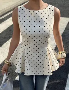SHEIN ドット　ノースリーブ　ペプラム