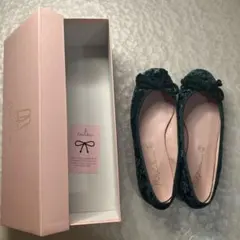 フラットシューズ　グリーン