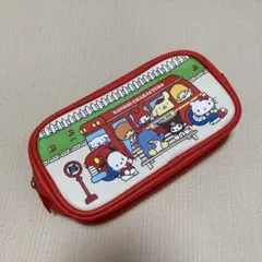 サンリオキャラクターズ ポーチ 赤