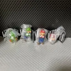 スーパーマリオ　めじるしアクセサリー　マリオ　ルイージ　ヨッシー　キノピオ