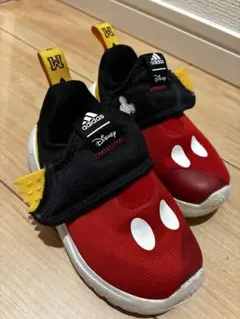 adidas ミッキー　スニーカー　13.5