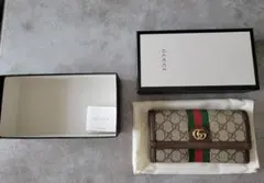 GUCCI GGキャンバス 長財布