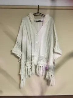セシルマクビー♥︎ホワイトポンチョニットアウター♪