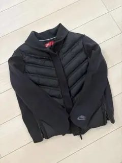 Nike ダウンジャケット Mサイズ　レディース　ブラック