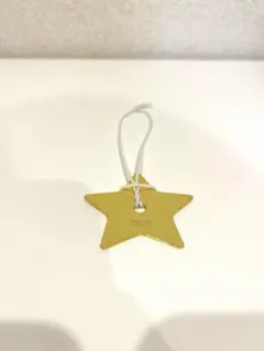 Dior ゴールド 星型チャーム　４個 2025年最新】dior チャーム 星の人気アイテム - メルカリ