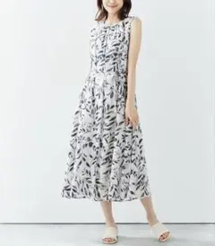 【美品】アルファキュービック ロングワンピース ボタニカル柄 13ARのサムネイル