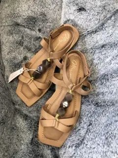 マリアマーレ　ビーズ付き　ベージュストラップサンダル　レディース　23.5㎝