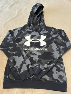 ⭐️UNDER ARMOUR⭐️パーカー YMD 140