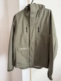 コロンビア　マウンテンパーカー　カーキ　Ｍ　⭐︎格安・極美品⭐︎