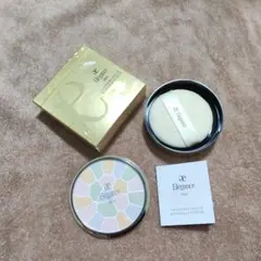 Item thumbnail for item ca056e49-00e0-4b96-8578-e3a5a16c762a