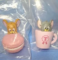 トムとジェリー　もぐもぐかくれんぼ★ ２点セット　ガチャガチャ