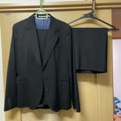 黒のリクルートスーツ（ジャケット・パンツ・スカートセット）裾詰め可