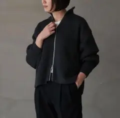 バトナー ニット