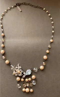 Item thumbnail for item 5b37a583-2452-4d41-ba04-54911e599bf4