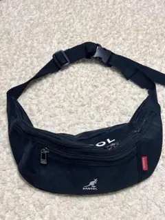 KANGOL カンゴール　ボディバッグ・ウエストポーチ 黒のサムネイル