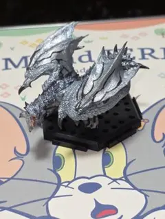リオレウス希少種　モンスターハンタースタンダードモデル　まとめ買い歓迎のサムネイル
