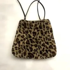 ヒョウ柄ファーショルダーバッグ