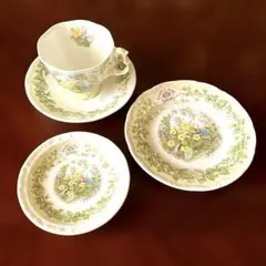 ロイヤルドルトンブランベリーヘッジ春 ティーカップ&ソーサー