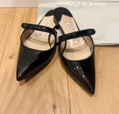 極美品 マノロブラニク 38 カンパリ パンプス メリージェーン エナメル 黒 極美品 マノロブラニク 38 カンパリ パンプス メリージェーン