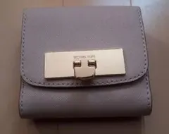 マイケル・コース　三折り財布　ソフトピンク