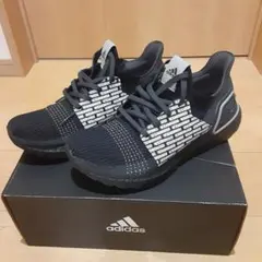 ネイバーフッド adidas ULTRA BOOST NEIGHBORHOODのサムネイル