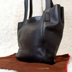 COACH コーチ トートバッグ レザー ブラック チャーム 肩掛け