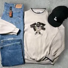 90s ルーニー タズ ヴィンテージ スウェット 刺繍 usa 古着 L