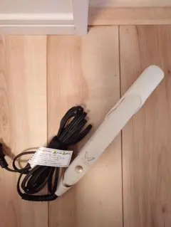 KINUJO キヌジョ 絹女 ストレートヘアアイロン ホワイト