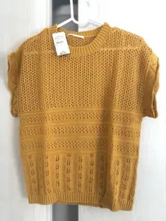 【新品未使用タグ付き】 RETRO GIRL ノースリーブニット　イエロー