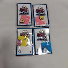 straykids SKZ TOY WORLD TOYキーホルダー パピーム - メルカリ
