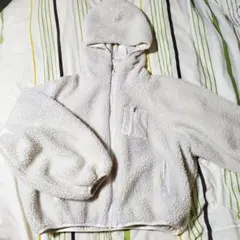 フード付きボアブルゾン